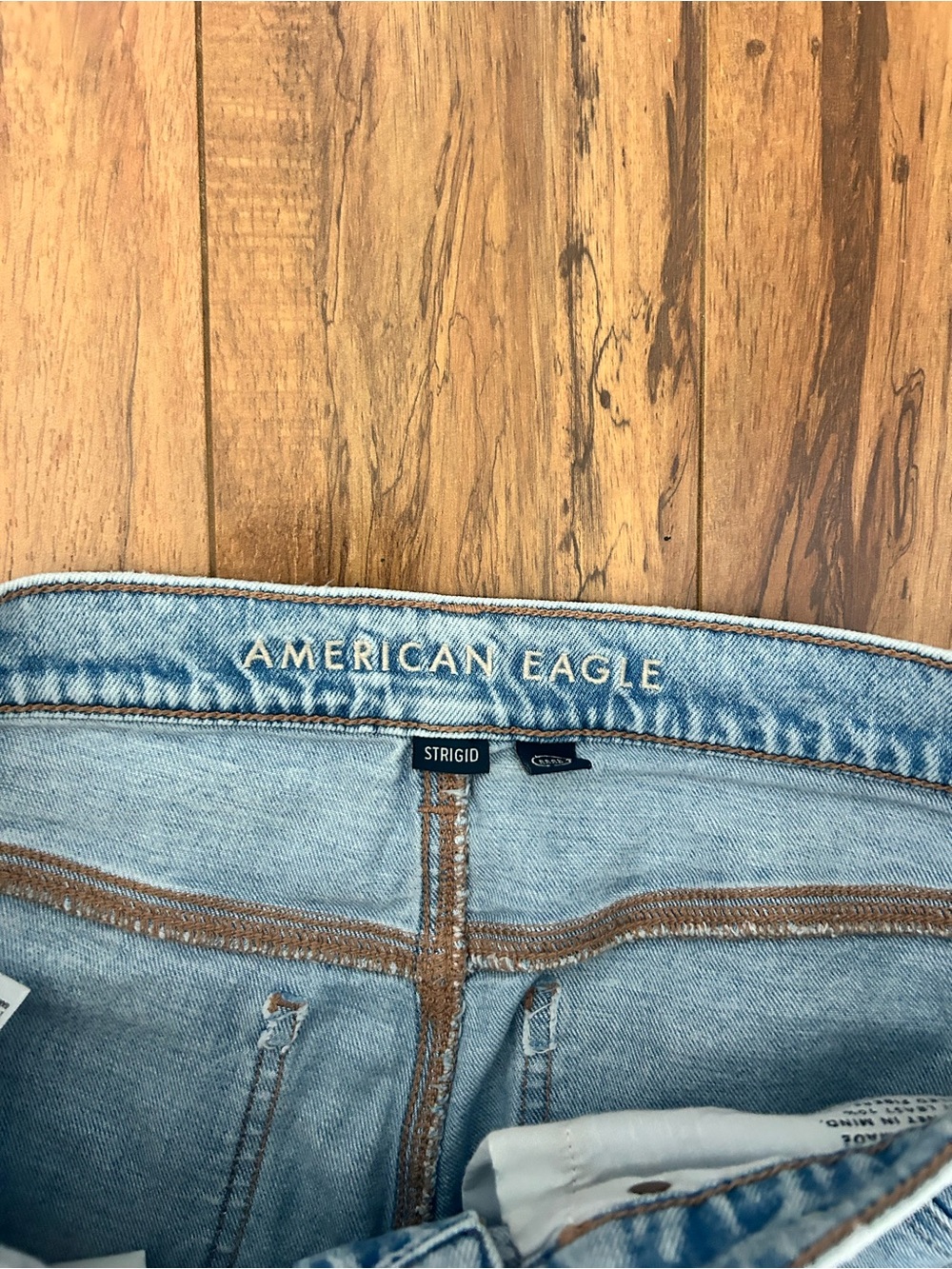 AE Jeans - Picture 5 of 6